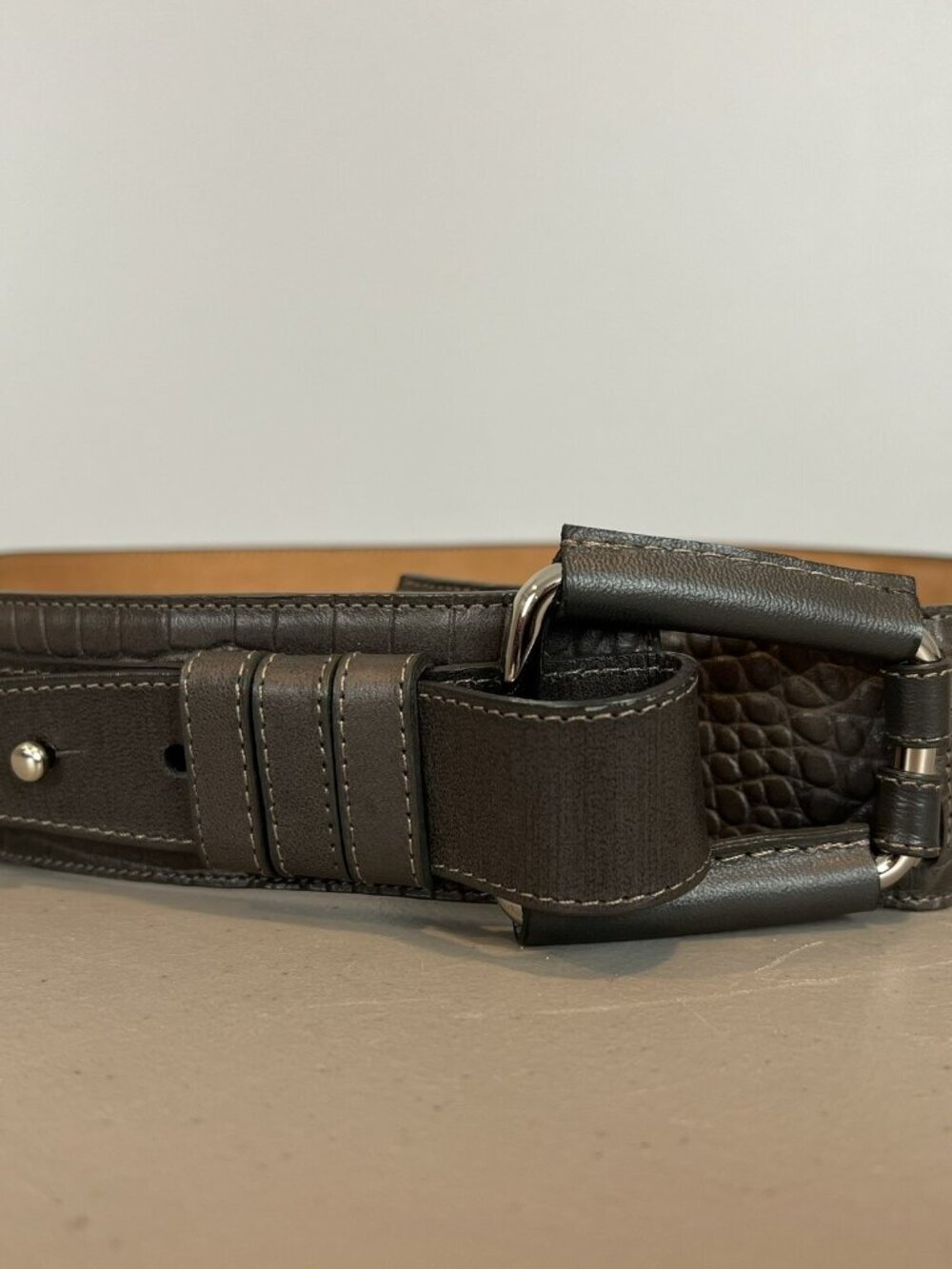 The Worth Collection Embossed Crocodile Belt Womens Size Small